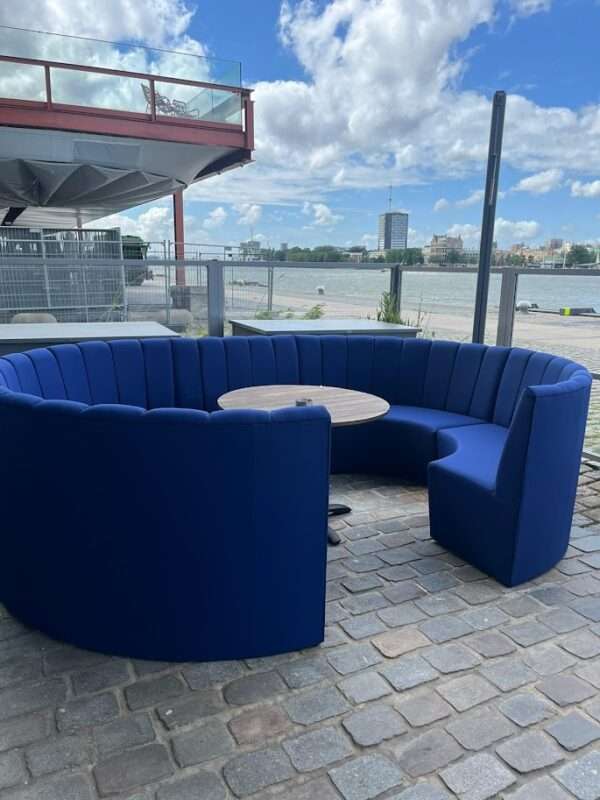 Ronde horeca bank project Rotterdam